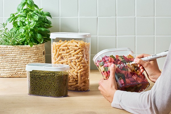 Writing text on SmartStore Flip dry food keeper